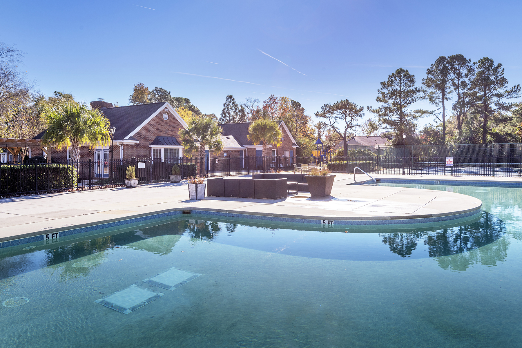 The Preserve at Pine Valley The Multifamily Advisory Group at Cushman